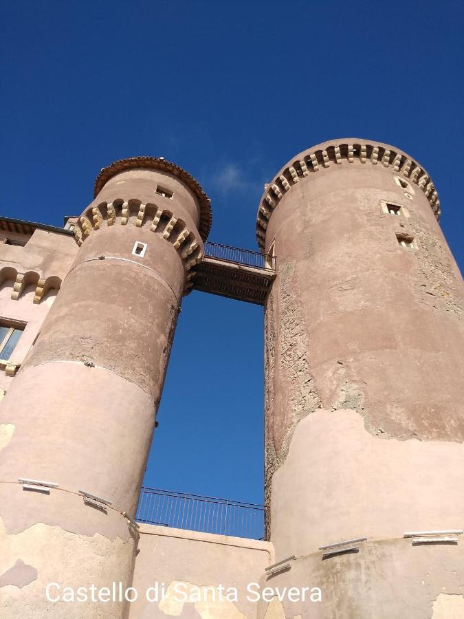 Casavacanze Peperosa Civitavecchia Exterior photo